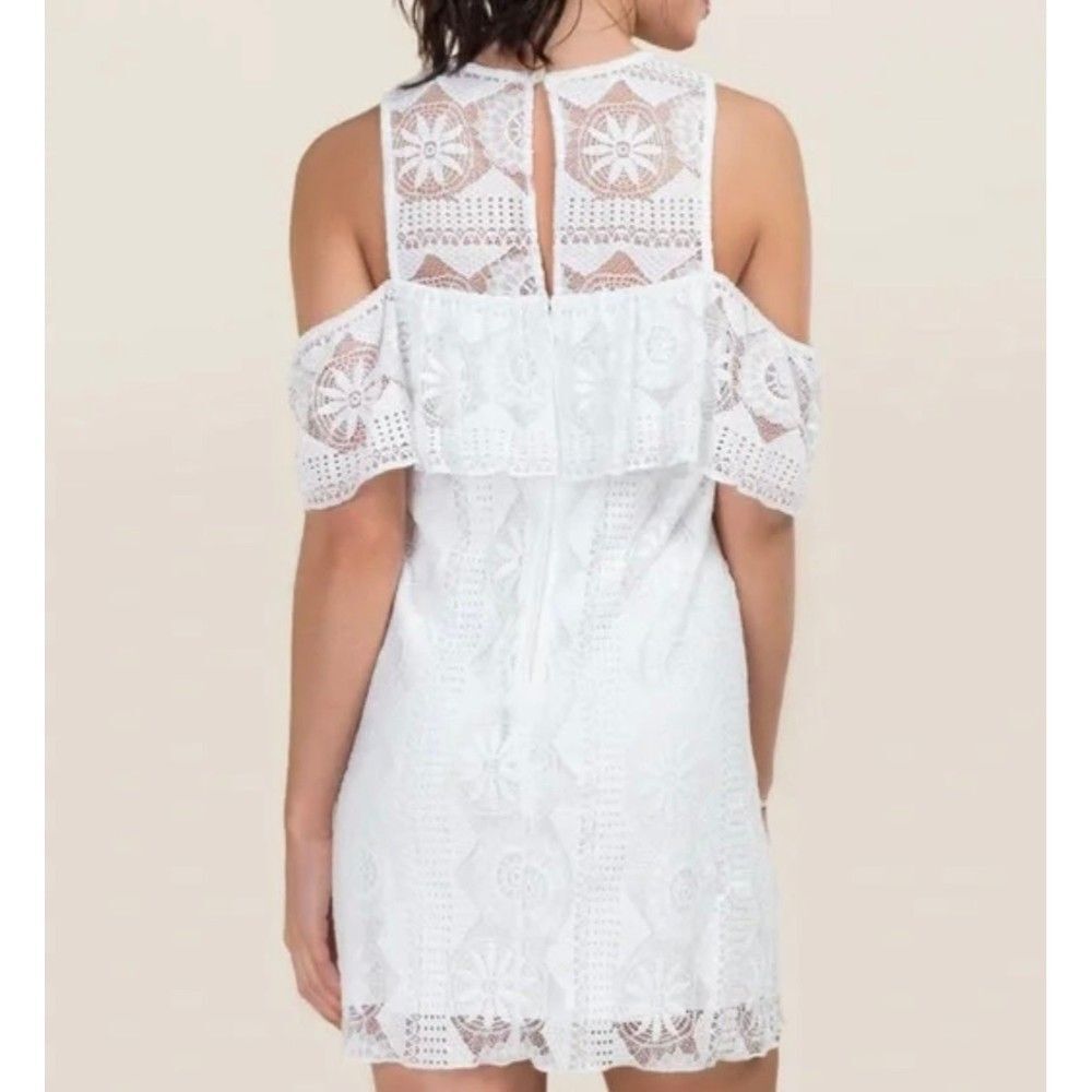 Women’s Francesca’s White Lace Dress Ruffle Off Shoulder Cold Shoulder XS